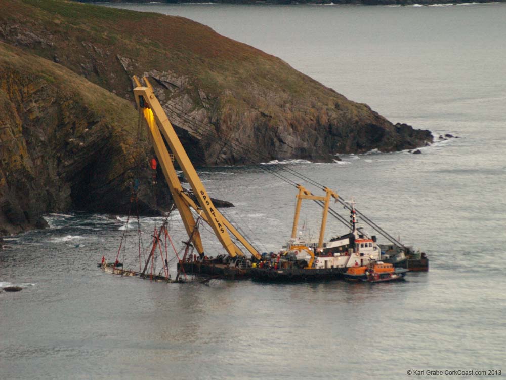 KG095558 hull begins to appear