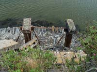 KG075461 old kinsale bridge supports