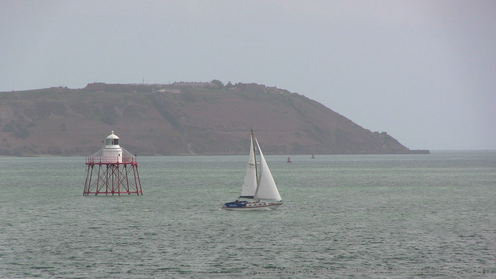 IMG_3858 2015 Cobh spitbank lighthouse