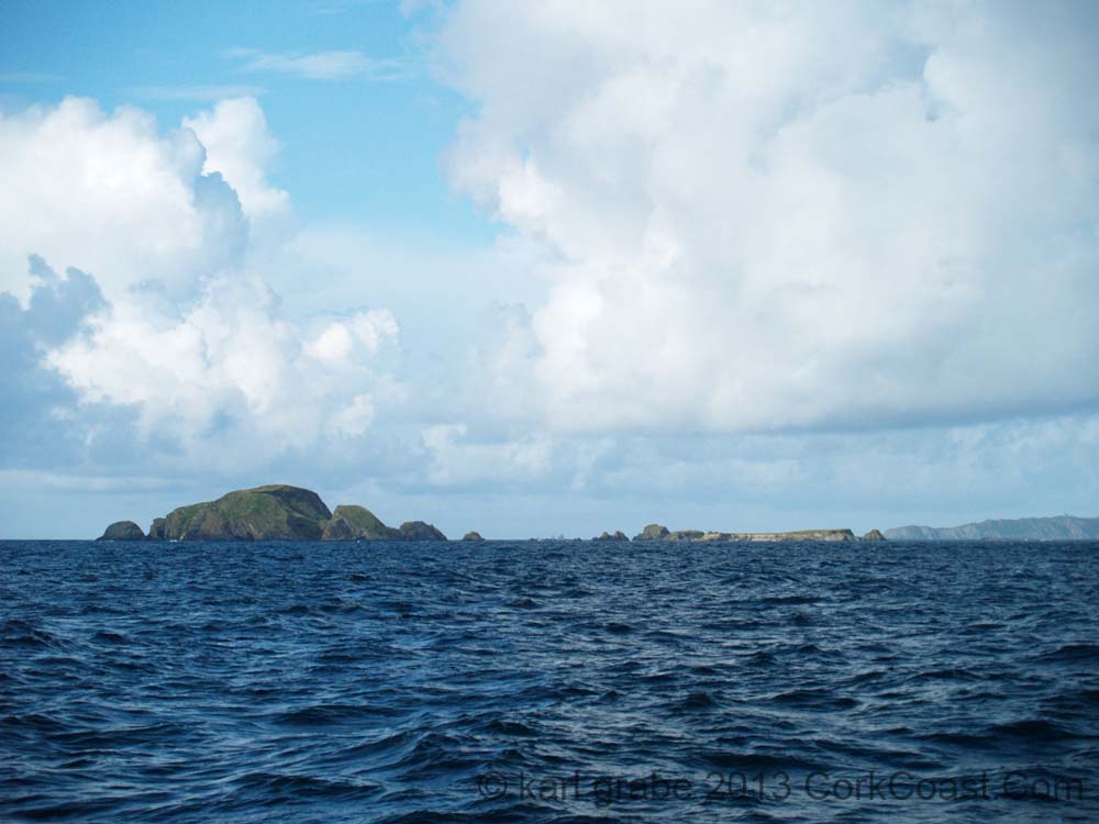 KG274476 high low islands glandore