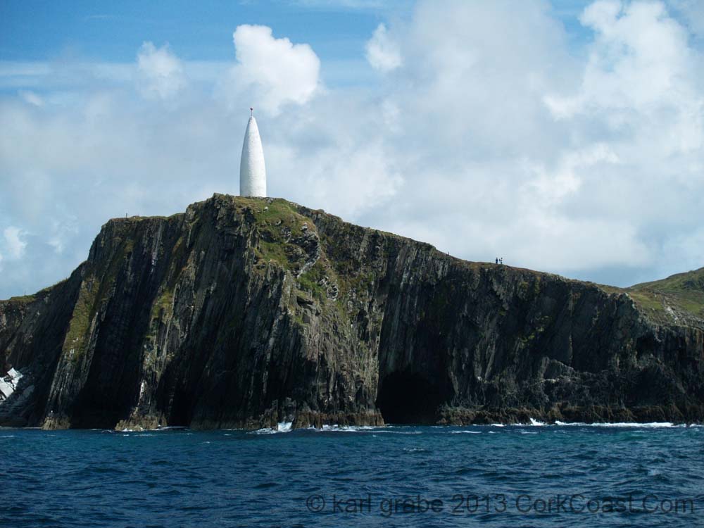 KG274549 baltimore beacon